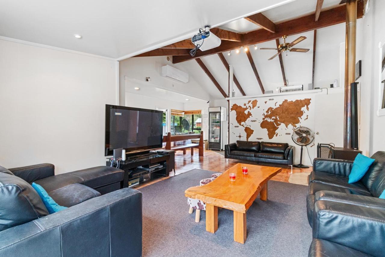 Riverside Accommodation Karangahake Exterior photo
