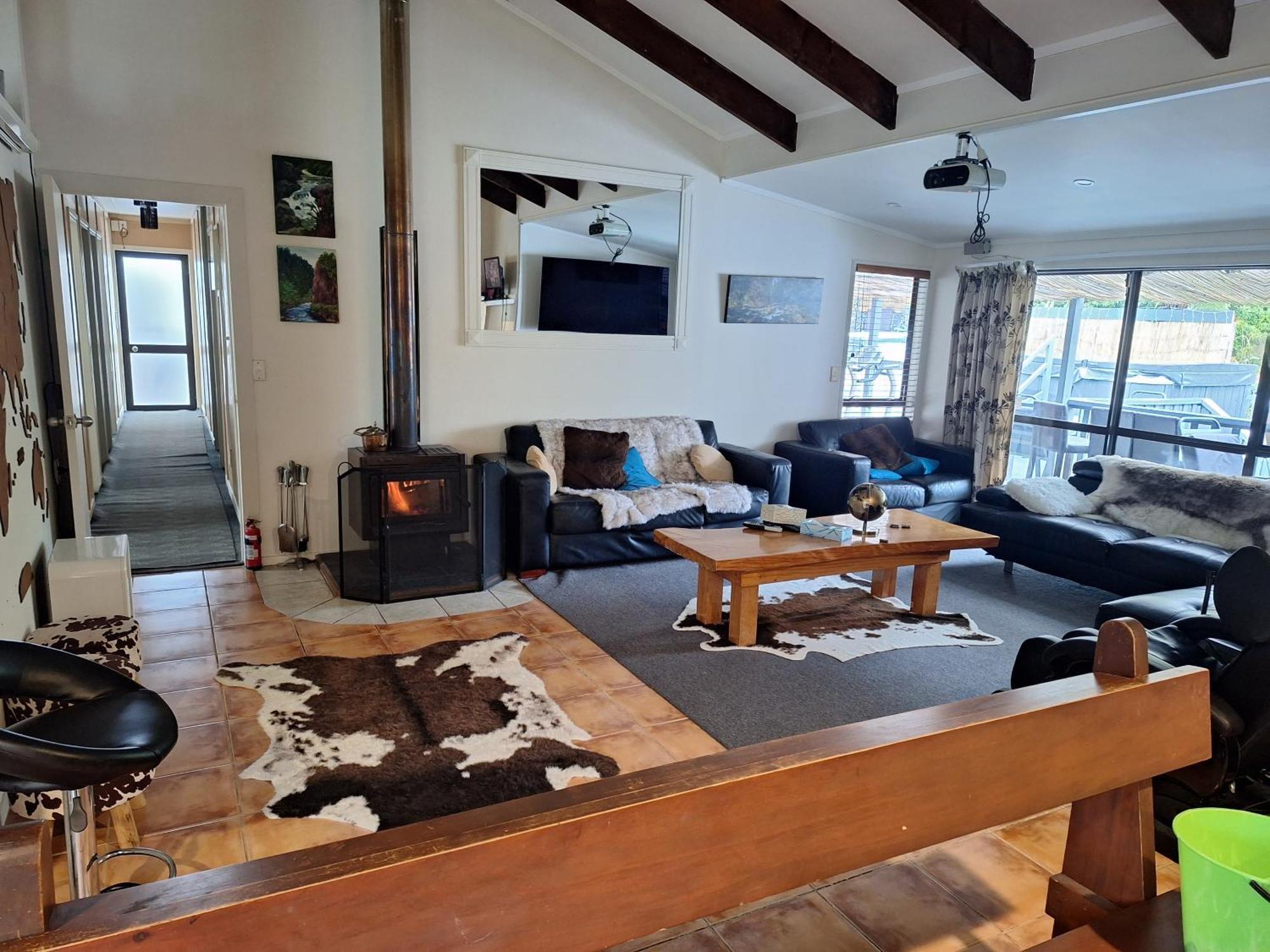 Riverside Accommodation Karangahake Exterior photo